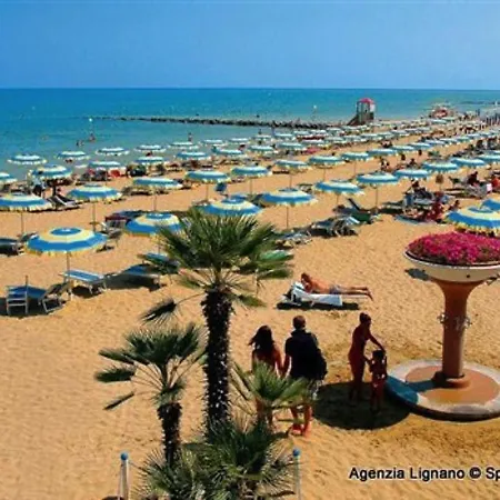 펜션 Lignano Riviera With Barbeque